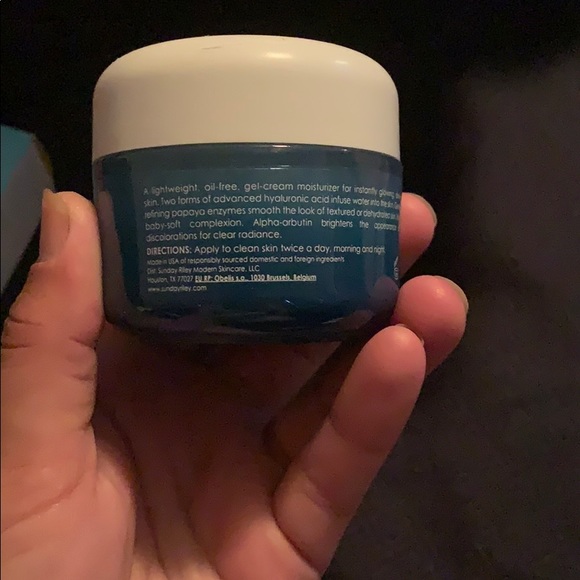 Sunday Riley tidal water cream - Picture 2 of 3